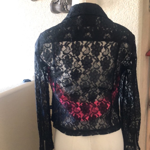 Lace jacket - Picture 2 of 6